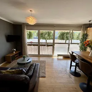  Apartment Homely & Thames View