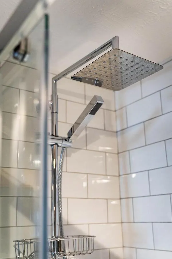 Homely And Stylish Bermondsey Apartment With Parking Londres