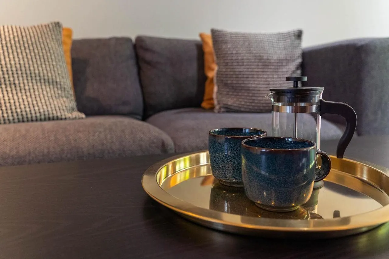 Homely And Stylish Bermondsey Apartment With Parking London